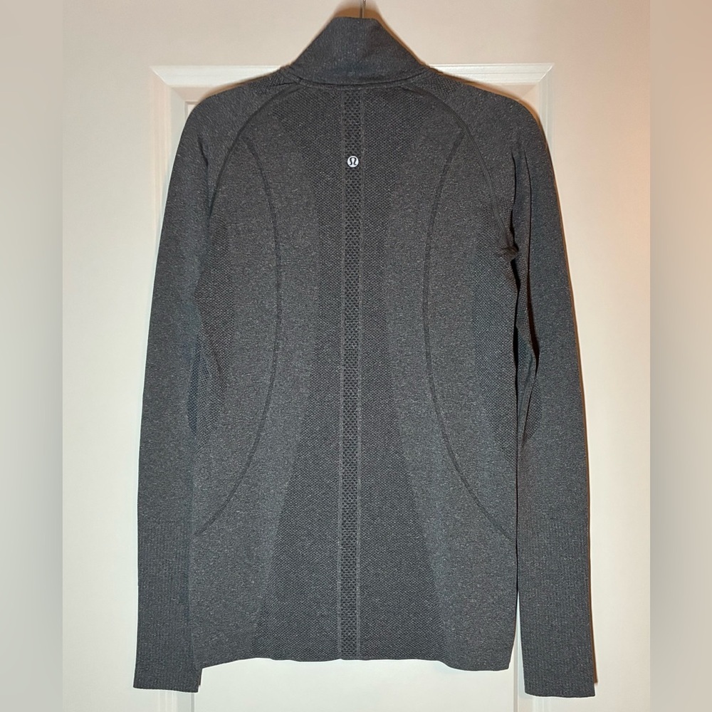 Lululemon Run: Swiftly Tech 1/2 Zip In Heathered … - image 7
